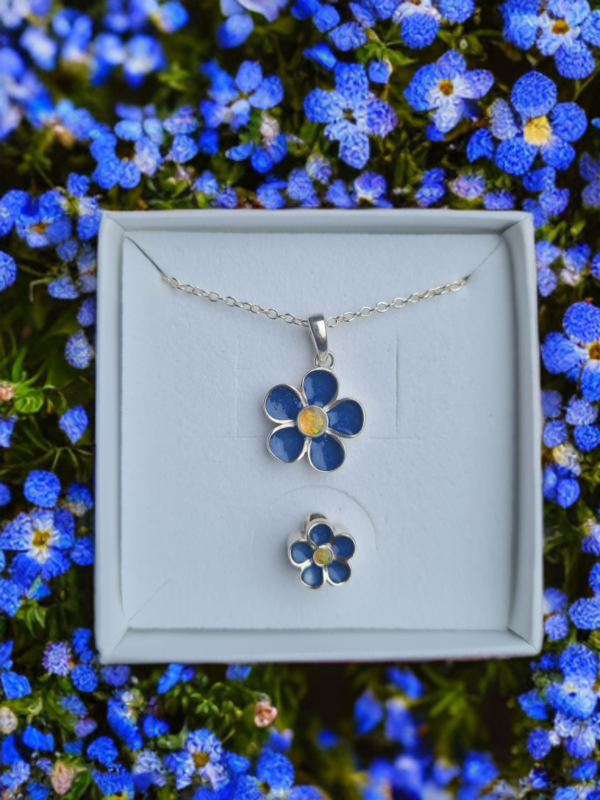 Forget me not pendant / charm - Image 2